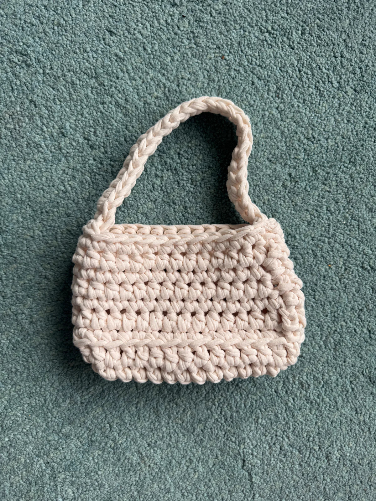 T-shirt yarn crochet fashion handbag