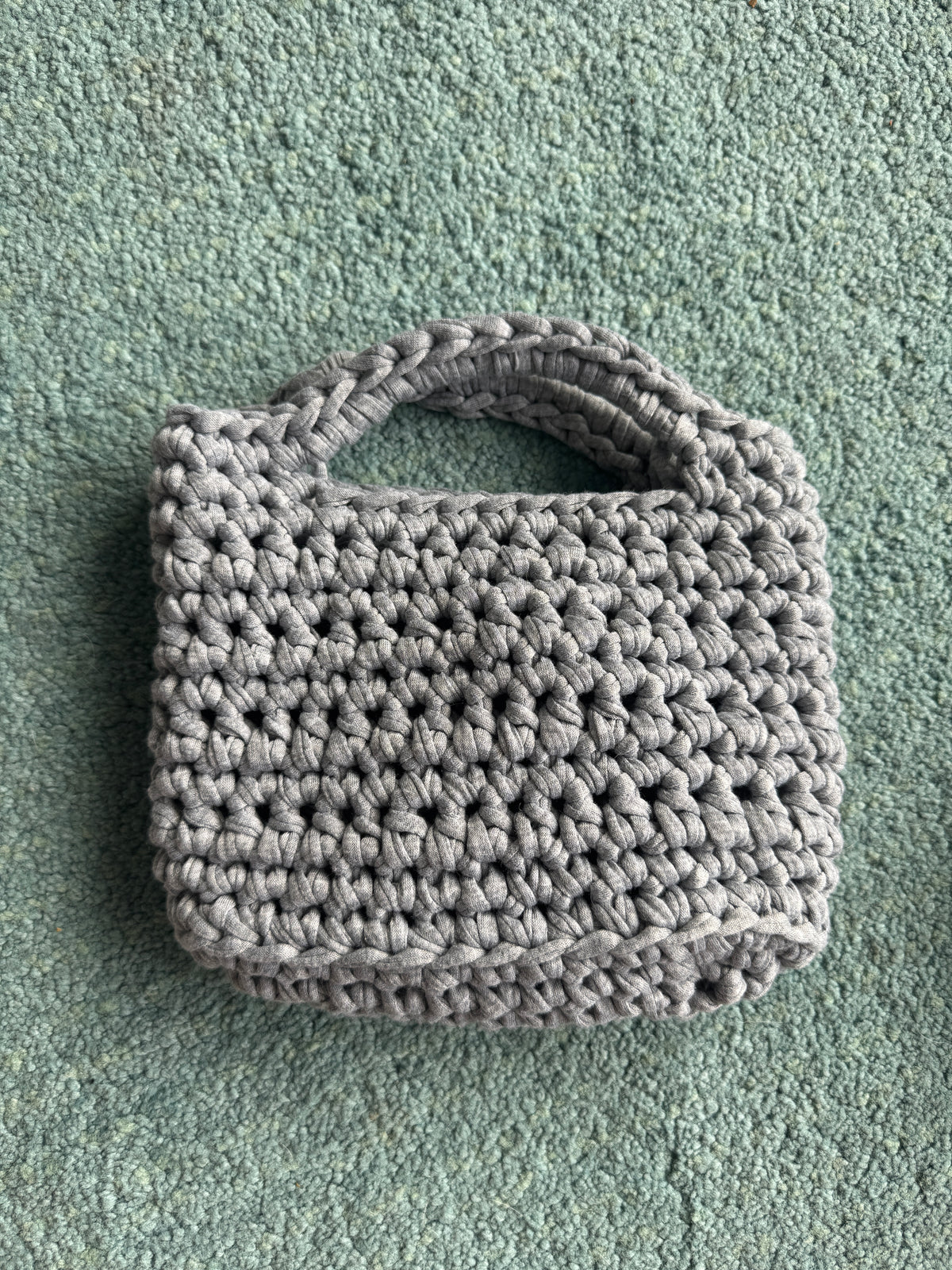 T-shirt yarn crochet fashion handbag