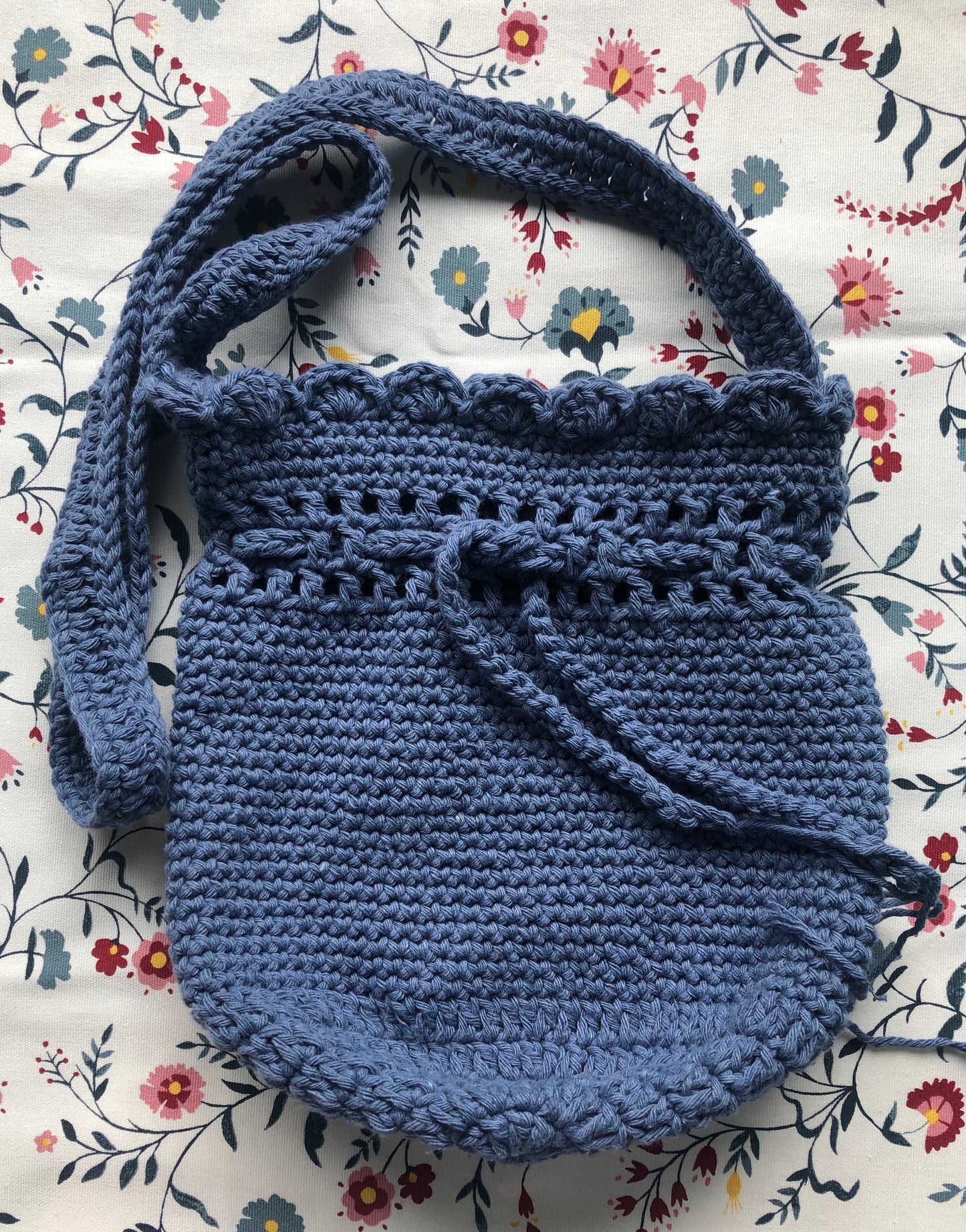 Cotton Crochet Scallop Handbag - Blue or Purple