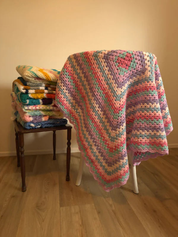 Crochet Blanket - Granny Square with love heart centre