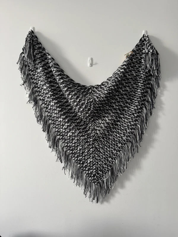 Crochet Ladies Shawl - Black & White