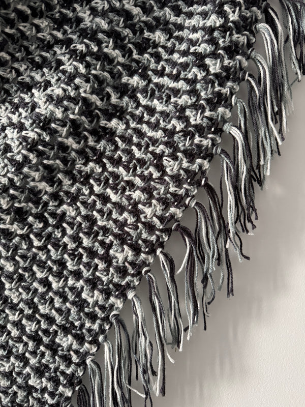 Crochet Ladies Shawl - Black & White